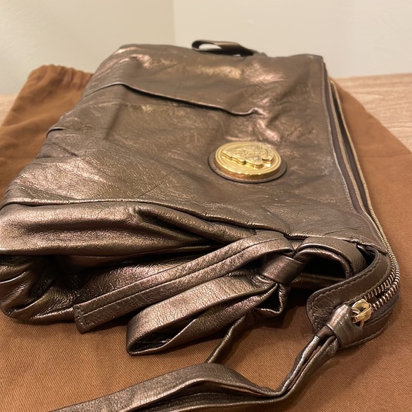 GUCCI Hysteria Clutch - Picture 8 of 13